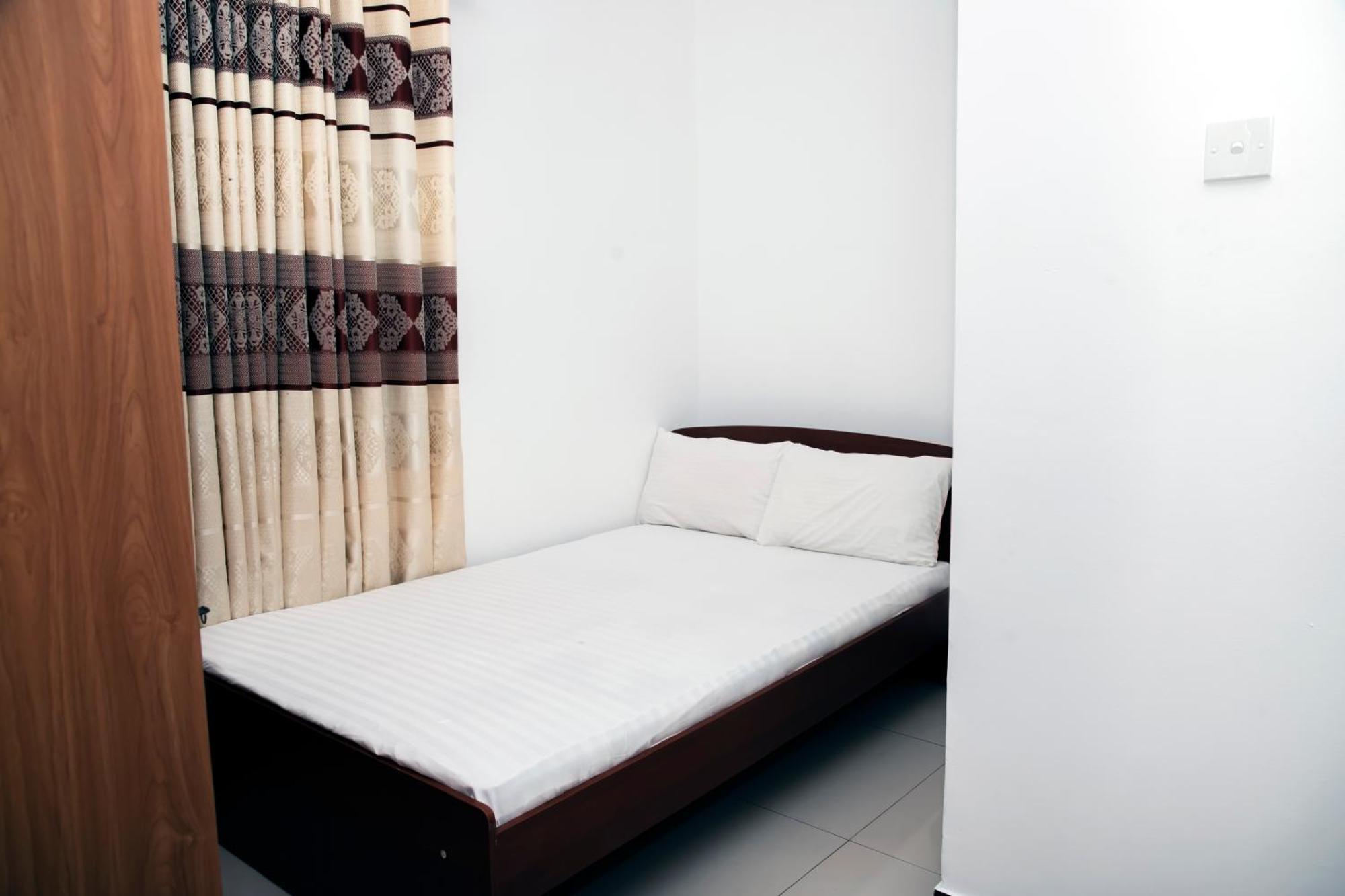 Golden Star Guest House Jaffna Exterior photo